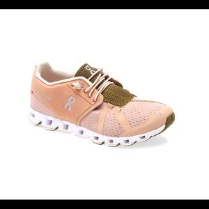 Cloud 9 cloud size 10